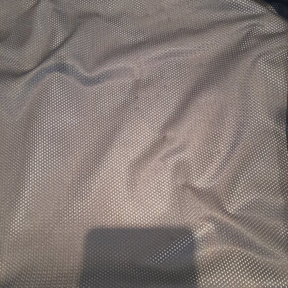 Mountain Equipment Co-op (MEC) - Gore-Tex Jacket - Women's Medium - Picture 12 of 16